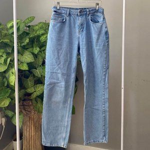 BOOHOO Petite Split Waist Rigid Straight Leg Jeans